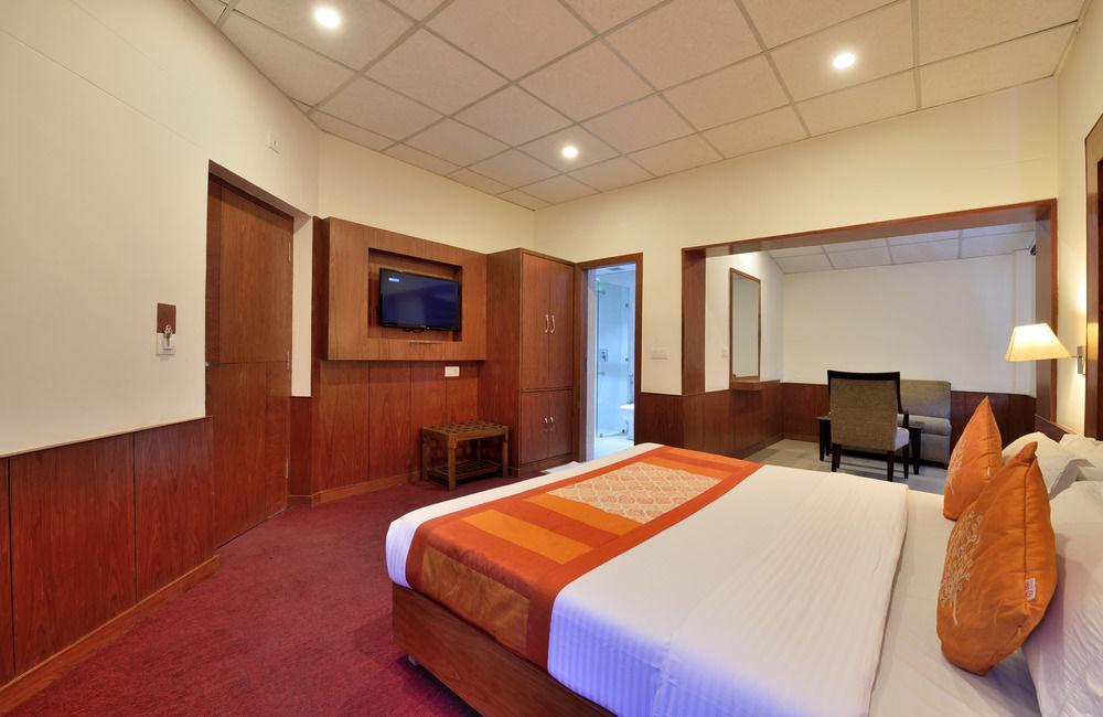 Galleu Hill Resort 西姆拉 外观 照片